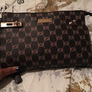 Bebe purse